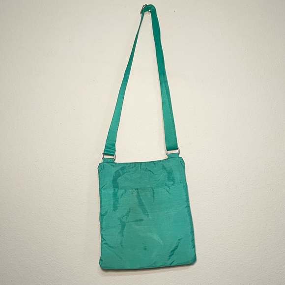 Baggallini Crossbody Zip Closure Purse Shoulder Green‎ Lightweight Travel Purse - Picture 3 of 12